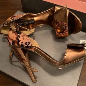Vince Camuto bronze/brown heels
